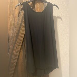 EUC Ava James Women’s Top